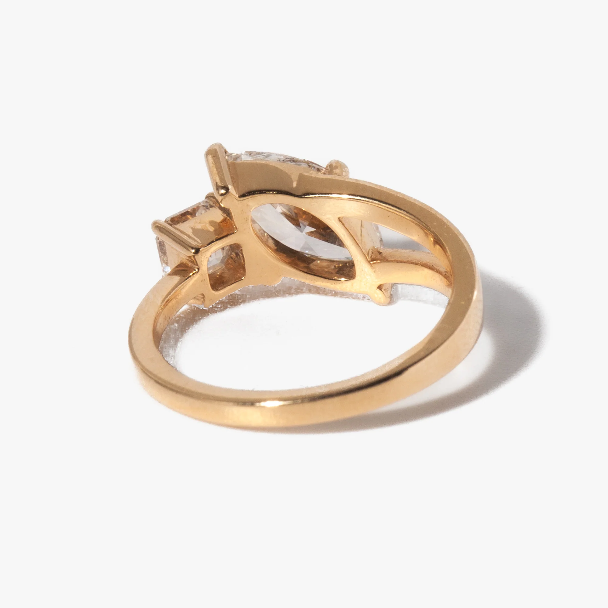 1.28 ct Lab-Grown Marquise & Asscher Maisonette Ring - Image 4