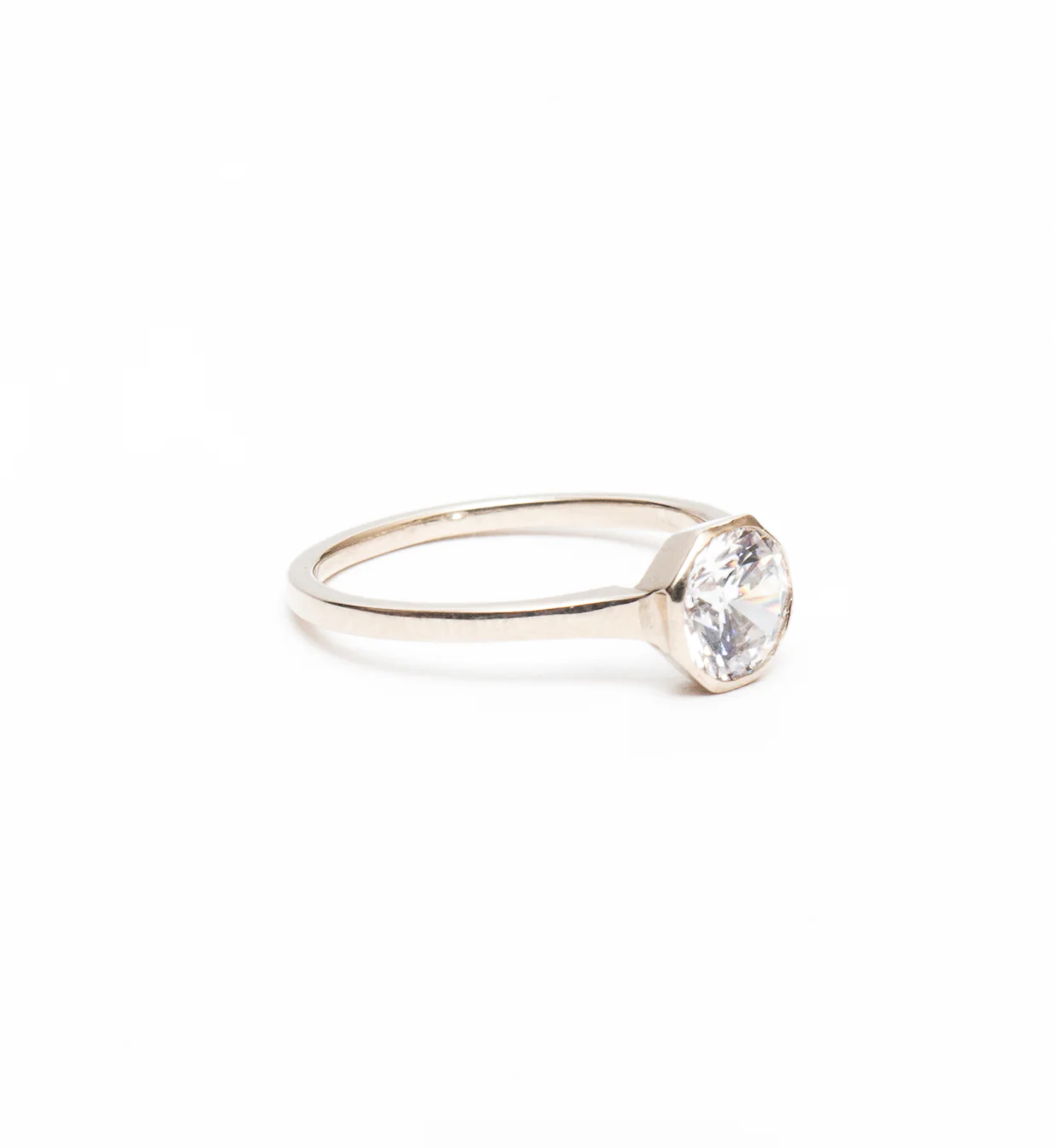 Allium Octad Diamond Ring with Notch - Image 3